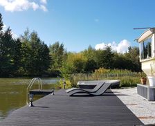 Netherlands Zuid-Holland Ooltgensplaat vacation rental compare prices direct by owner 26749424