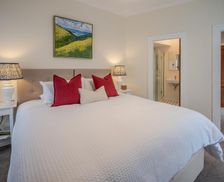 New Zealand Canterbury Akaroa vacation rental compare prices direct by owner 26301722
