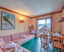 Italy Piedmont Sestriere vacation rental compare prices direct by owner 28346734