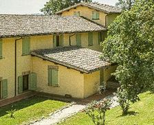 Italy Umbria Gubbio vacation rental compare prices direct by owner 26733706