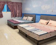 Taiwan Pingtung County Fangliao vacation rental compare prices direct by owner 26710388