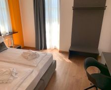 Italy Lombardy Sondrio vacation rental compare prices direct by owner 26798960