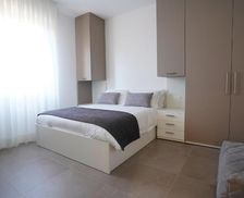 Italy Abruzzo Pescara vacation rental compare prices direct by owner 28921890