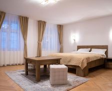 Romania Brasov Braşov vacation rental compare prices direct by owner 28528656