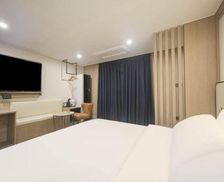 South Korea  Busan vacation rental compare prices direct by owner 26690172