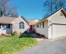 United States Virginia Moneta vacation rental compare prices direct by owner 24872619