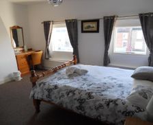 United Kingdom  Yarm vacation rental compare prices direct by owner 12828195