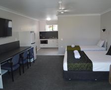 Australia Queensland Townsville vacation rental compare prices direct by owner 26086942