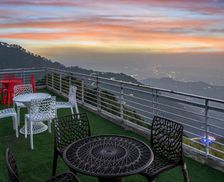 India Himachal Pradesh Kasauli vacation rental compare prices direct by owner 26638865