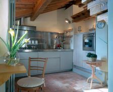 Italy Tuscany Pian di Scò vacation rental compare prices direct by owner 15039068