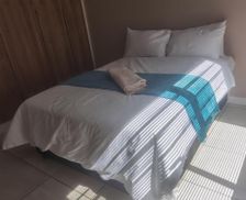 South Africa Gauteng Boschkop vacation rental compare prices direct by owner 26034911