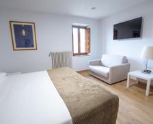 Spain Castilla-La Mancha Cuenca vacation rental compare prices direct by owner 16474535
