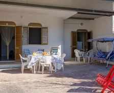 Italy Apulia Torre Specchia Ruggeri vacation rental compare prices direct by owner 27089215