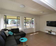 Australia Queensland Bargara vacation rental compare prices direct by owner 28240005