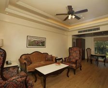 India Himachal Pradesh Kasauli vacation rental compare prices direct by owner 29424204