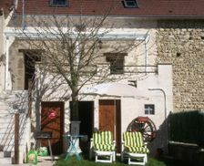 France Auvergne Saint-Germain-de-Salles vacation rental compare prices direct by owner 4304087