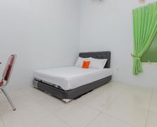 Indonesia East Java Sidoarjo vacation rental compare prices direct by owner 26325991