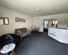 New Zealand Marlborough Blenheim vacation rental compare prices direct by owner 14885715