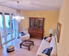 Italy Lombardy Mandello del Lario vacation rental compare prices direct by owner 29391658