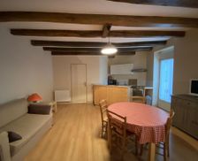 France  La Roche-Posay vacation rental compare prices direct by owner 19727136