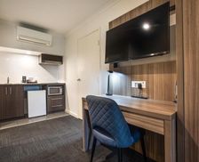 Australia Victoria Doncaster vacation rental compare prices direct by owner 14005413