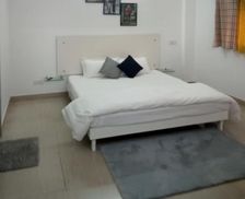 India Uttar Pradesh Greater Noida vacation rental compare prices direct by owner 26965301