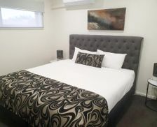 Australia Victoria Shepparton vacation rental compare prices direct by owner 18918025