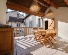 France Franche-Comté Lons-le-Saunier vacation rental compare prices direct by owner 27456220