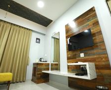 India Puducherry Dwarka vacation rental compare prices direct by owner 26286399