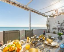 Spain Andalucía Fuengirola vacation rental compare prices direct by owner 9038600