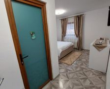Romania Brasov Zărneşti vacation rental compare prices direct by owner 28429380