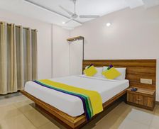 India Karnataka Madikeri vacation rental compare prices direct by owner 26246853