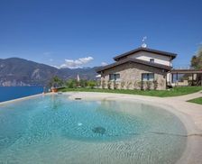 Italy Veneto Castelletto di Brenzone vacation rental compare prices direct by owner 28956139