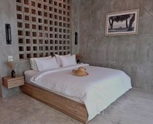 Thailand Chon Buri Province Ko Si Chang vacation rental compare prices direct by owner 14005364