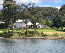 Australia Tasmania Castle Forbes Bay vacation rental compare prices direct by owner 14058855