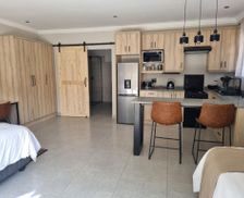 South Africa Gauteng Alberton vacation rental compare prices direct by owner 26980830