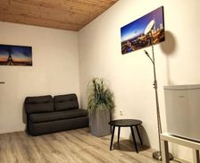 Germany Rhineland-Palatinate Niederdreisbach vacation rental compare prices direct by owner 13681258