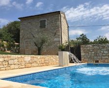 Croatia Istria Kaštelir vacation rental compare prices direct by owner 27953394