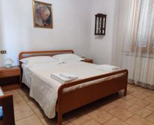 Italy Tuscany Chiusi vacation rental compare prices direct by owner 27933622