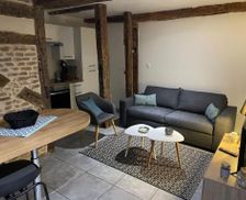 France Auvergne Moulins vacation rental compare prices direct by owner 14480571