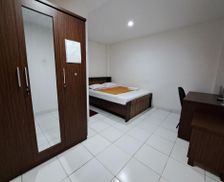 Indonesia East Kalimantan Balikpapan vacation rental compare prices direct by owner 29252592