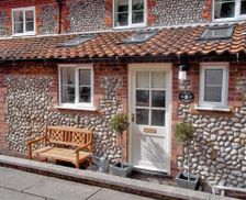 United Kingdom Norfolk Holt vacation rental compare prices direct by owner 15819404