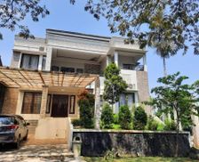 Indonesia West Java Bogor vacation rental compare prices direct by owner 26093883