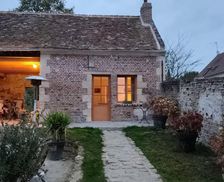 France Picardy Monchy-Humières vacation rental compare prices direct by owner 26361648