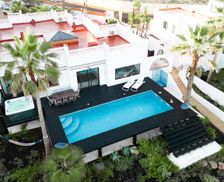 Spain Fuerteventura Corralejo vacation rental compare prices direct by owner 4196280