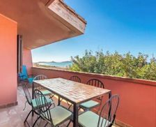 Italy Sardinia Funtana Meiga vacation rental compare prices direct by owner 28022360