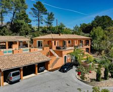 France Provence-Alpes-Côte d'Azur Flayosc vacation rental compare prices direct by owner 28409510