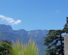 France Rhône-Alps Saint-Égrève vacation rental compare prices direct by owner 26805603