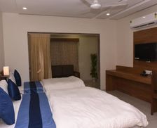 India Gujarat Hālol vacation rental compare prices direct by owner 26836403