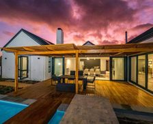 South Africa Western Cape Hermanus vacation rental compare prices direct by owner 26978718